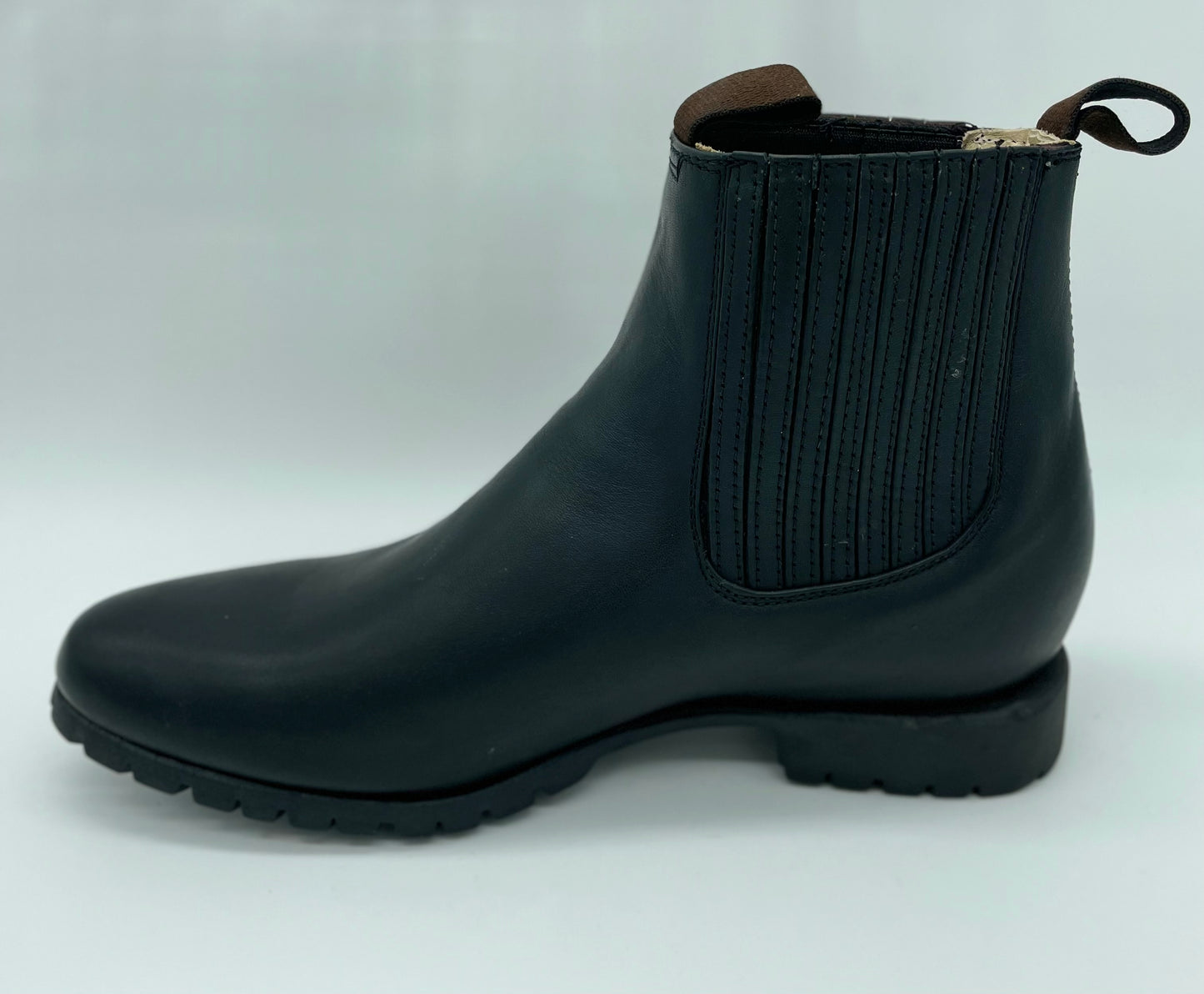 Botin Charro Black Suela Tractor